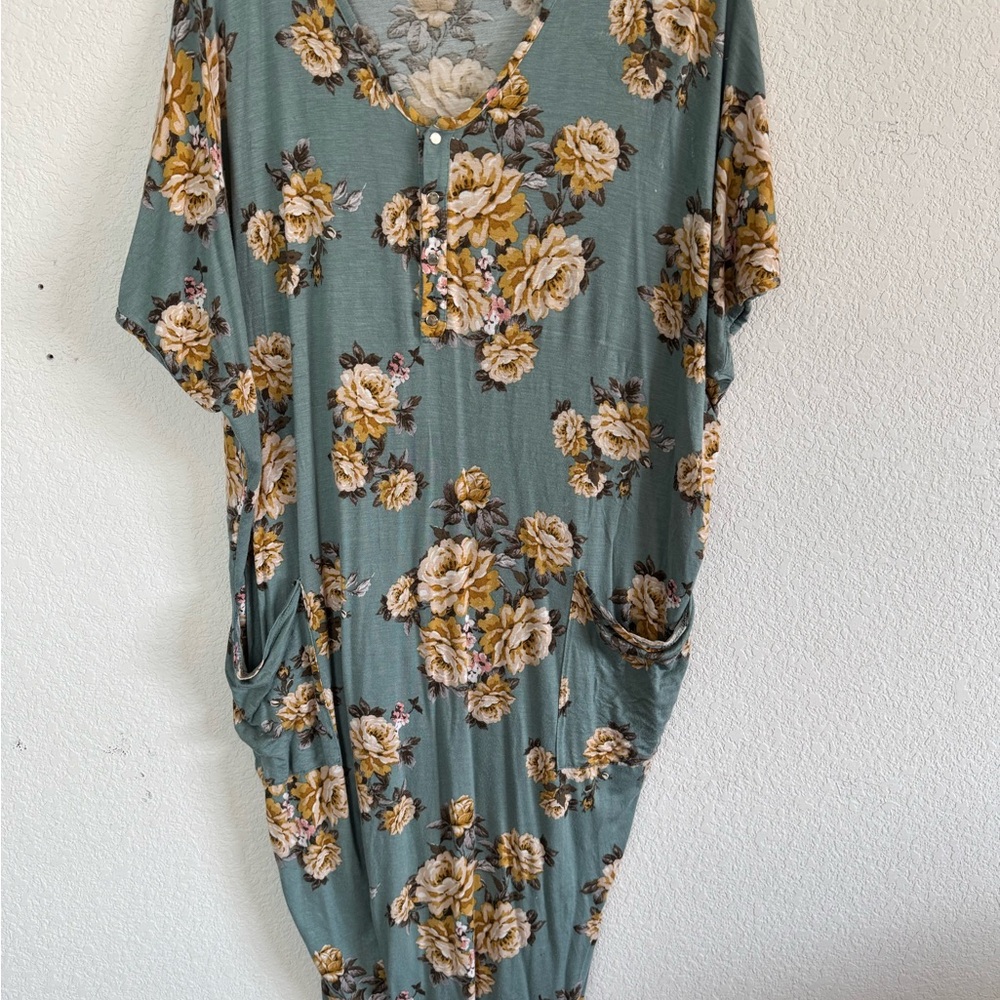 Dwell and Slumber Cocoon Dress OS